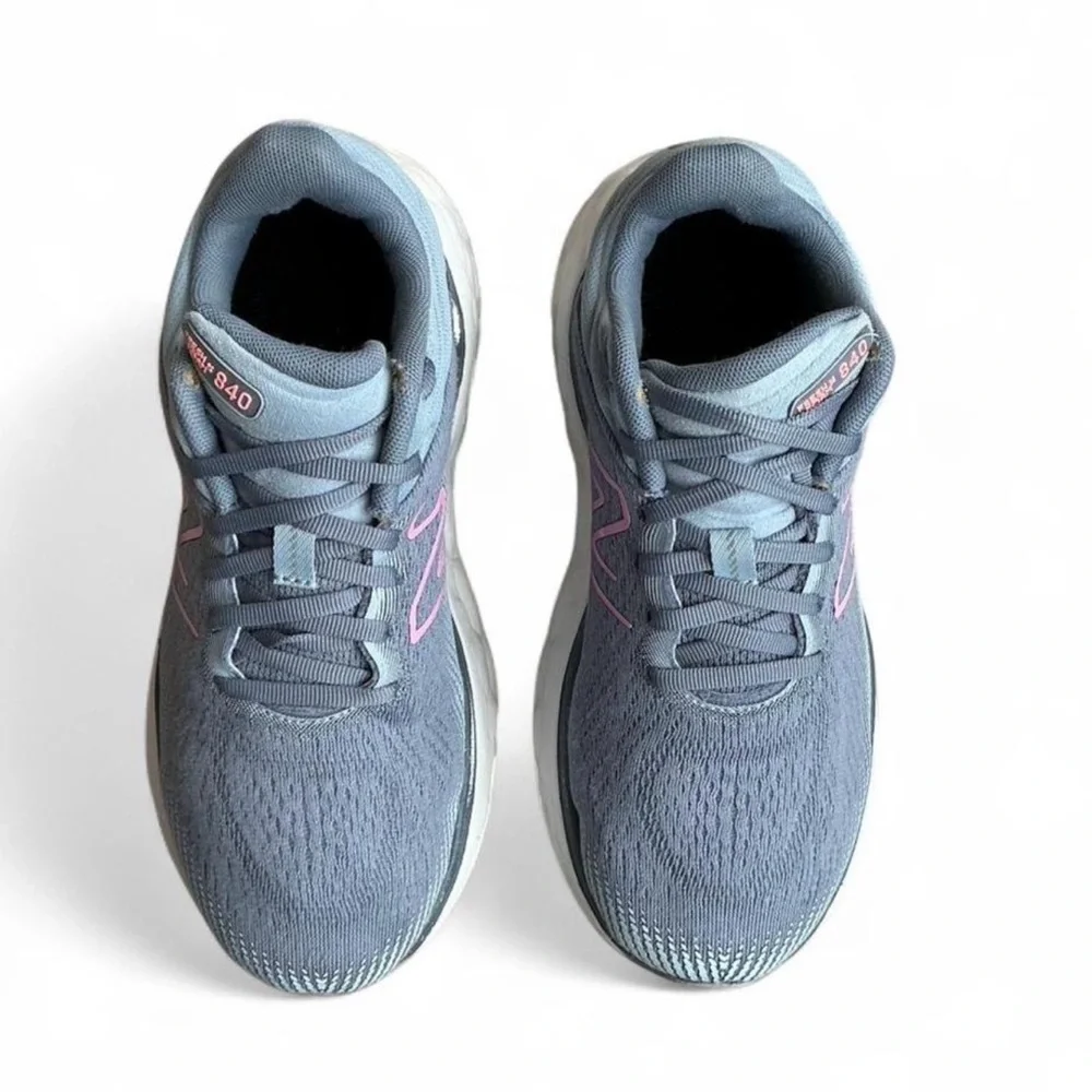 New Balance Blue and Pink Women's Sneakers - Picture 2 of 11